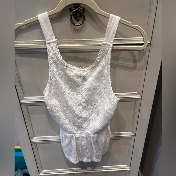 American Eagle Tank-size small - Picture 1 of 2